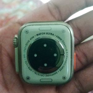 Smart Watch & Charger Free