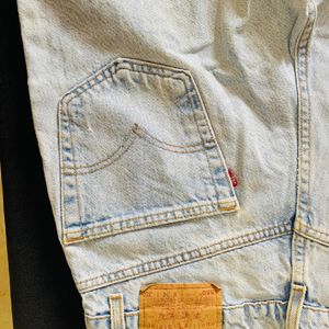 Original Levis High Waisted Straight Fit Jeans