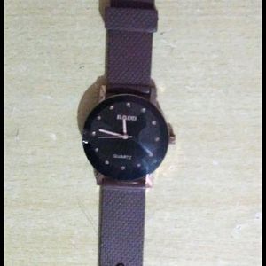 Best Girl & Women Wrist Watch ⌚