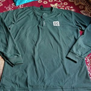 Green T Shirt For Men.