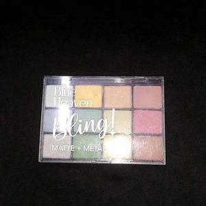 Blue Heaven Eyeshadow Palette