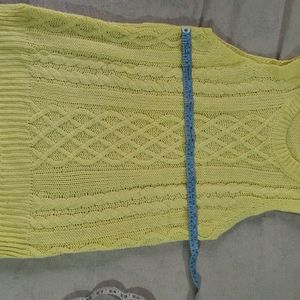 YELLOW HALF SLEEVED WOOLEN SWEATER