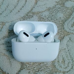 AIRPODS PRO GEN 2 (COPY)