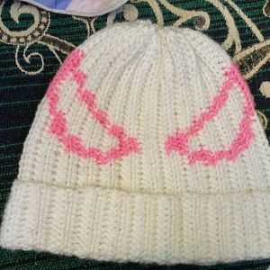 Crochet Spiderman Gwen Beanie ( Clearance sale )