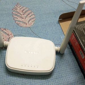 Tenda Wifi Router(Broadband)