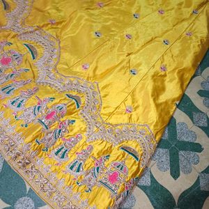 Yellow Lahenga With Maroon Duppta