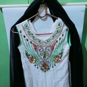 White Frocksuit With Black Net Dupatta