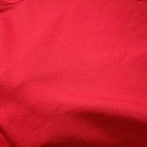 Red crop top for women