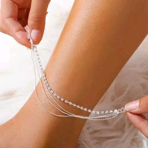 Silver plated rhinestone anklet
