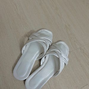 Flats For Women