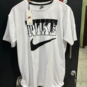 Nike Tshirt