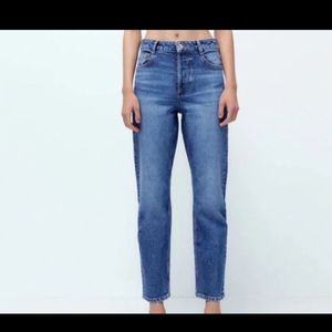 Zara high Waist Straight Jeans