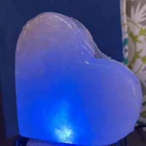 🩵LED (Himalayan Pink Salt) Heart Lamp🩵