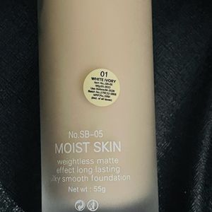 Swiss Beauty high coverage Foundation Shade 1