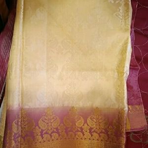 Shower Saree With Beautiful Colour Combinations