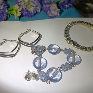 Jewellery hamper