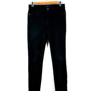 Black Skinny Jeans (Women's)