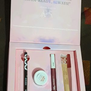 Just Harb Makeup Kit