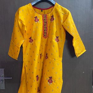 Kurta Women