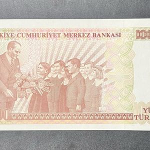 Sale. 100000 Lira Turkey Rare