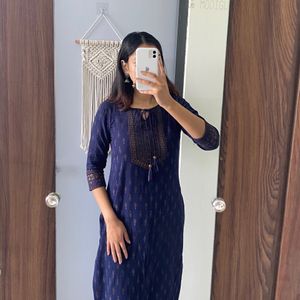 Price Drop🔥Beautiful Dark Blue Kurti With Golden