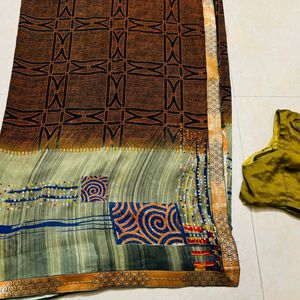 Daily Ware Sarees With Blouse