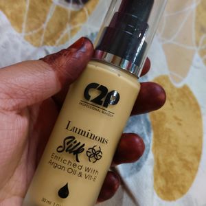 c2p professtional makeup Foundation