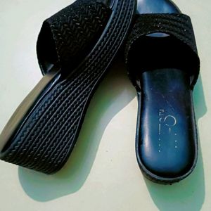 Black Sandal