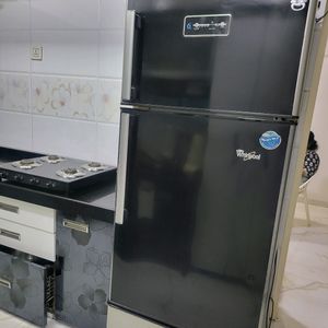 Whirpool Triple Door Fridge In Good Condition