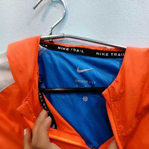 🇦🇺 Nike Imported Windcheater Jacket