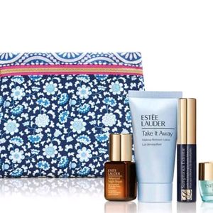 ESTEE LAUDER SKIN CARE 5 PIECE SET 😍