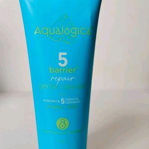 Aqualogica Facewash And Moisturizer