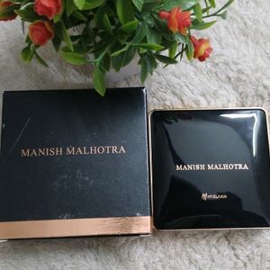 Myglamm Manish Malhotra 9 in 1 Eyeshadow Palette