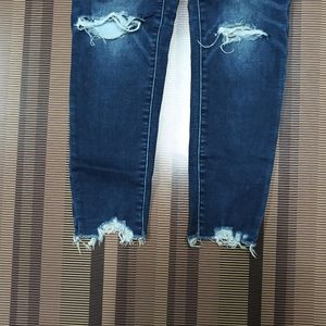 W-53 Size-26 Knee Cut Slim Fit Women Denim Jeans