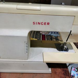 Singer Machine For All Your Fashion Designer Needs