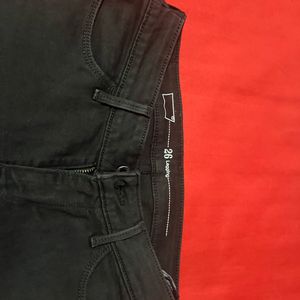 26 Size Levi's Jeans