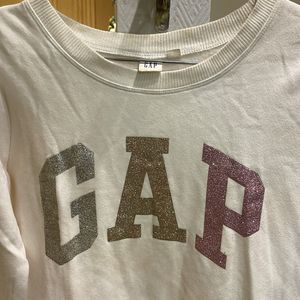 GAP sweatshirt