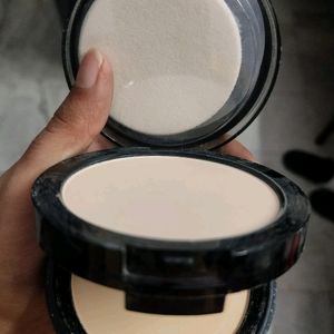 2in1 Original Lakme Compact