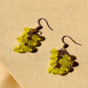 Hanging Green Grapes Earrings