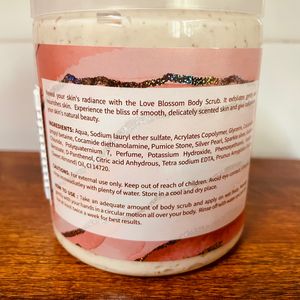 R&B Exfoliating Body scrub