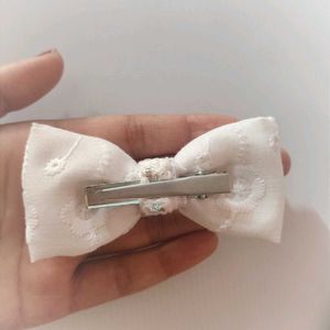 PACK OF 4 BOW CLIP🎀