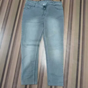 DG-41 Size-36 Slim Fit Women Denim Jeans