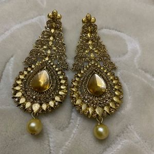 Stylish Fancy Earrings For Occasion's