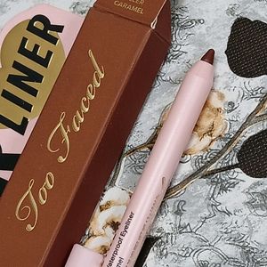 too faced 👁️pencil