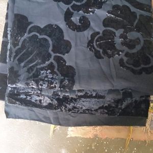 Black Velvet Scarf Stall