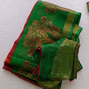 Red And Green Sarees (Women's)