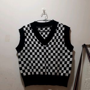 Black&White Checkered Vest Sweater