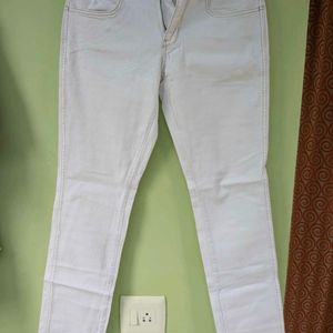 Wrangler White Jeans (W32) Unused