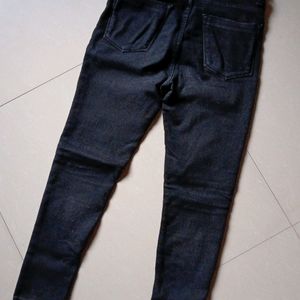 Women Black Slim Fit High Rise Jeans