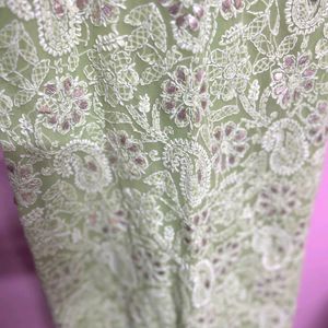 Lucknow A-line Chikankari Kurti With Inside Lini